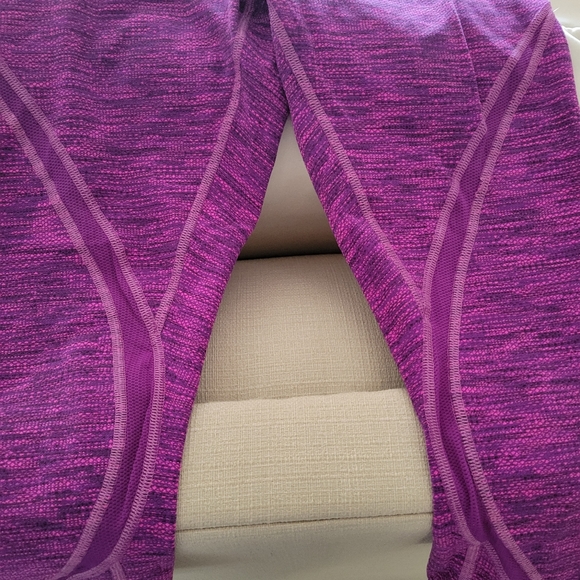 Lululemon leggins - Picture 8 of 8